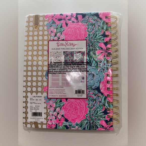 Lilly Pulitzer 2024 Planner - Picture 3 of 7